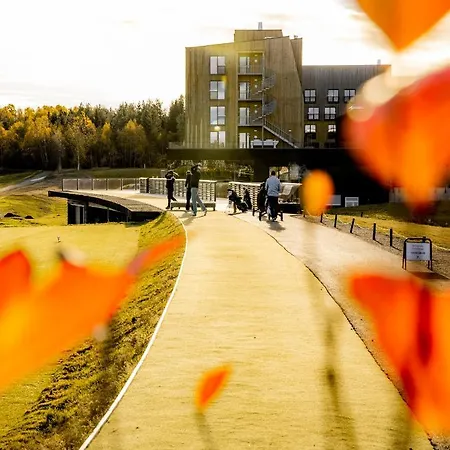 Lily Country Club Hotell