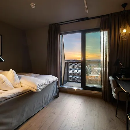 Hotell Lily Country Club 5*