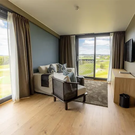 Lily Country Club 5* Klofta