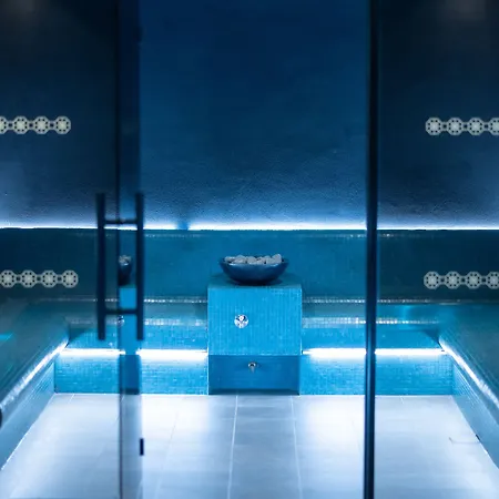 Hotell Lily Country Club 5*