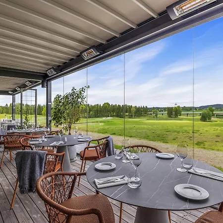 Lily Country Club Klofta