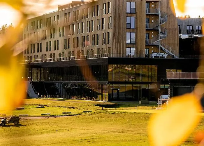 Hotell Lily Country Club Klofta