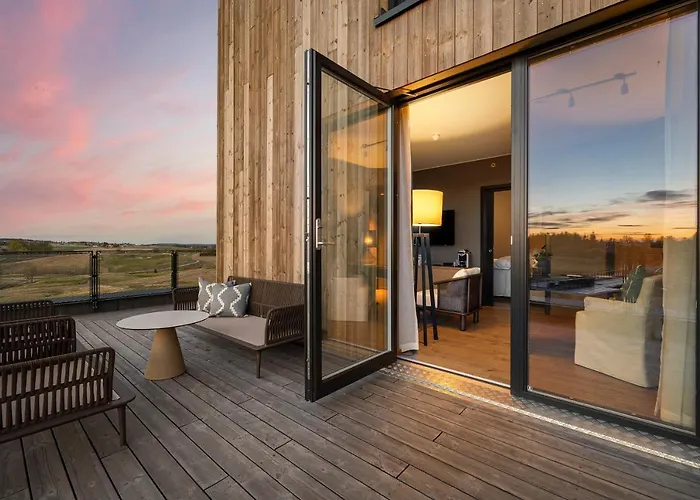 Lily Country Club Klofta