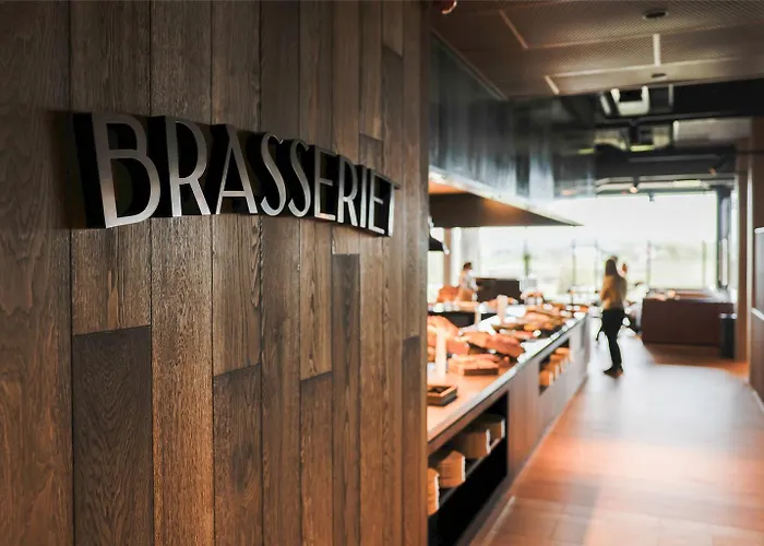 فندق Lily Country Club 5*