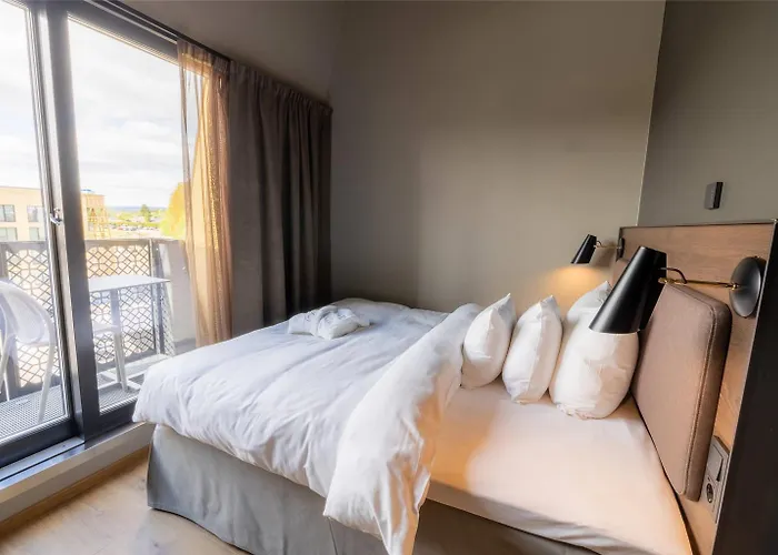 Lily Country Club Hotell Klofta