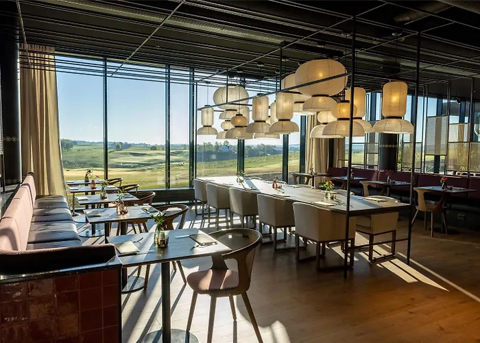 Lily Country Club Hotel 5*