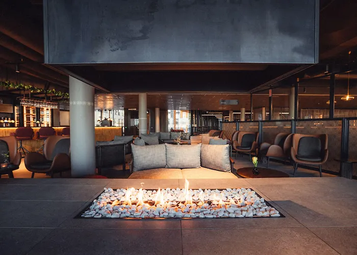 Hotell Lily Country Club Klofta