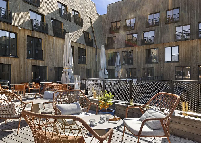 فندق Lily Country Club 5*