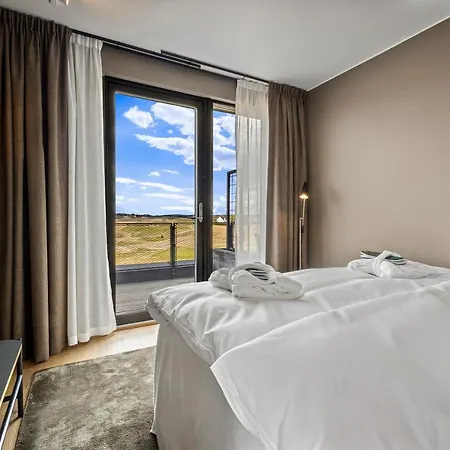 Lily Country Club Hotel 5*